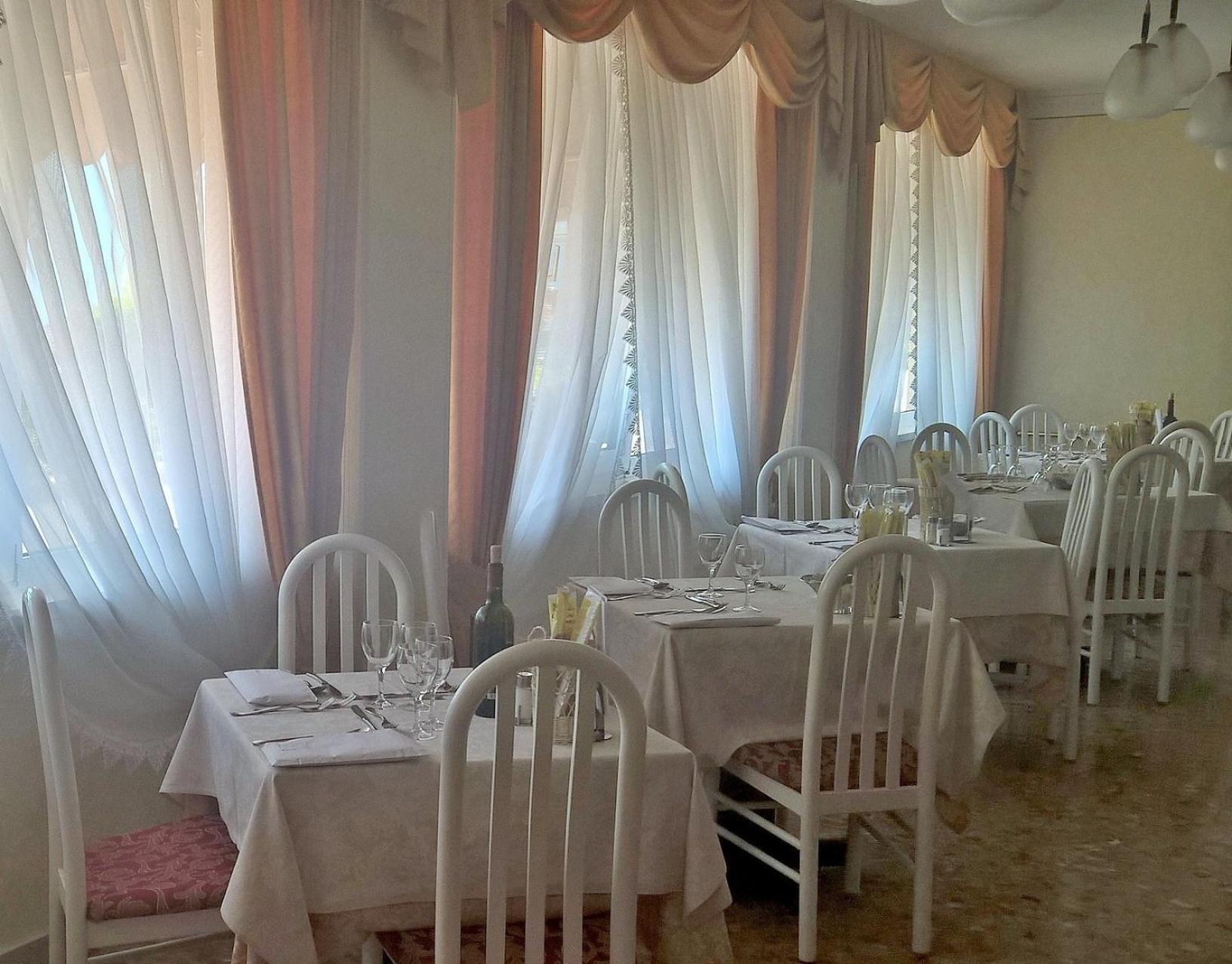 Albergo Stella Alpina Molveno Exteriör bild