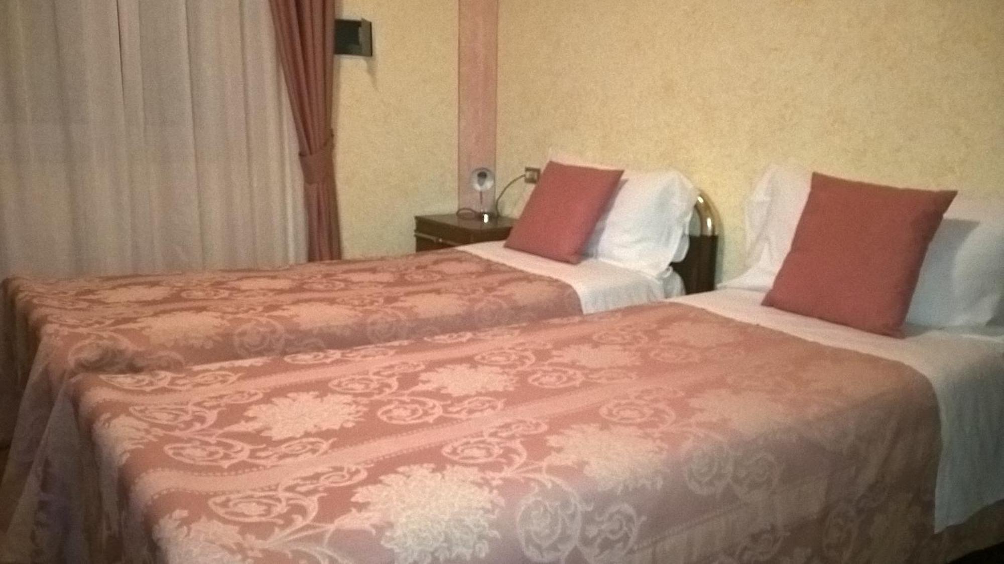 Albergo Stella Alpina Molveno Exteriör bild