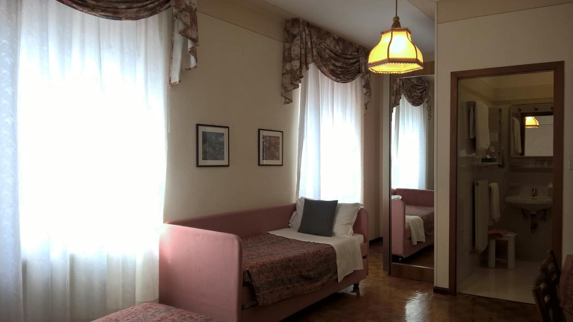Albergo Stella Alpina Molveno Exteriör bild