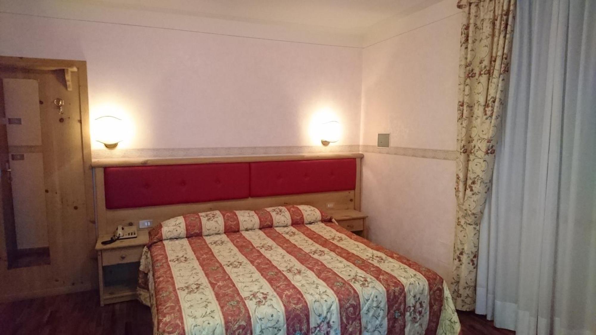 Albergo Stella Alpina Molveno Exteriör bild
